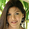 Beauty fon nisa nude in pearls