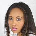 College girl lisa linn fucks her pussy with a dildo